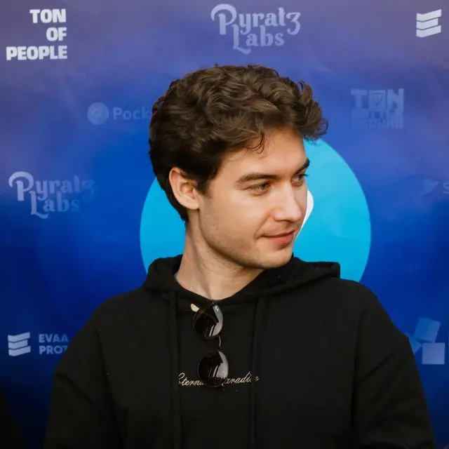 Vlad Kamyshov Vlad Kamyshov